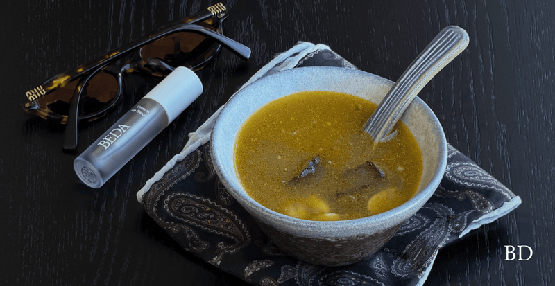 De-Puffing Chicken Collagen Soup, chicken feet
